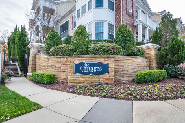 10210 Sablewood Drive 109, Raleigh, NC 27617