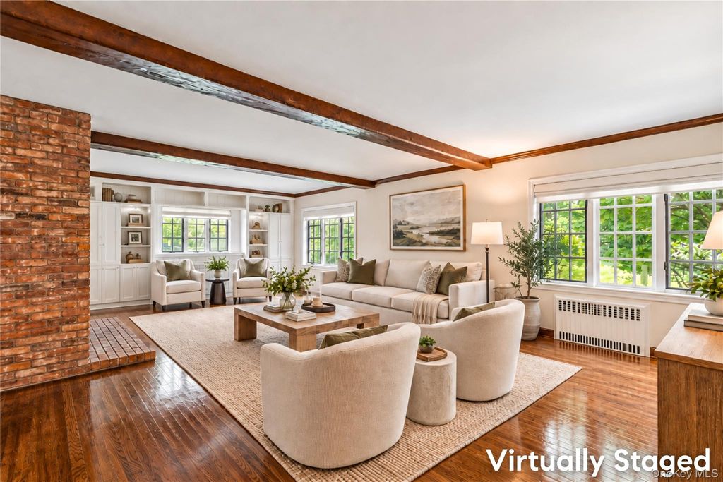34 Wensley Drive, Great Neck, NY 11021 — photo 4
