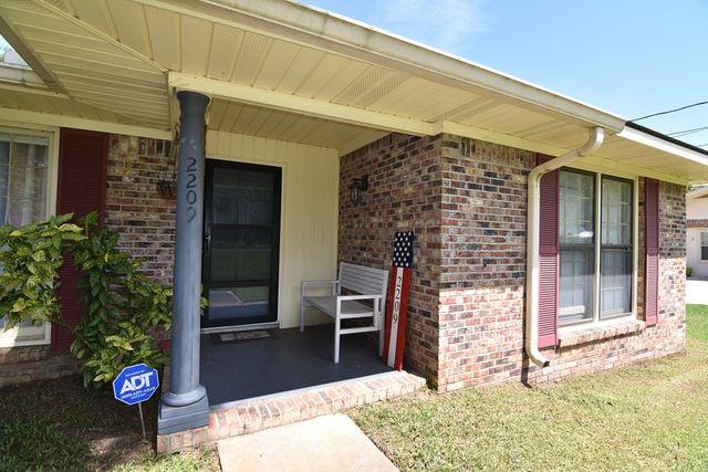 2209 Saddlewood Trl, Dothan, AL 36301
