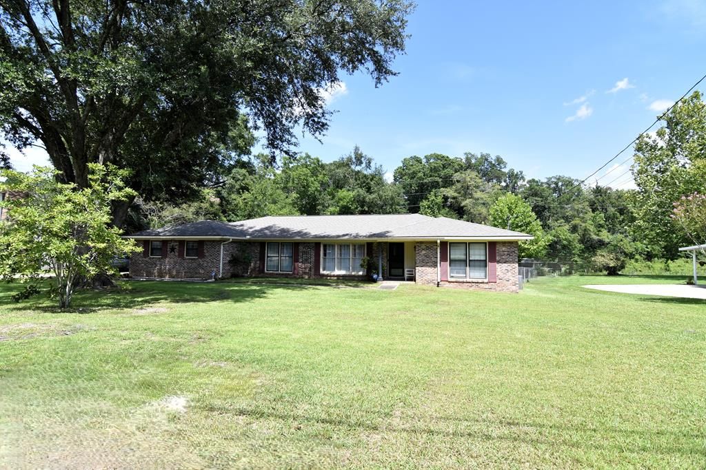 2209 Saddlewood Trl, Dothan, AL 36301