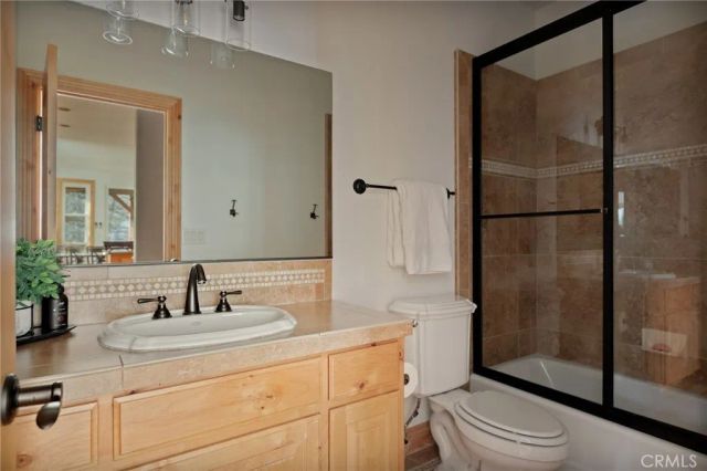 27539 W Shore, Lake Arrowhead, CA 92352