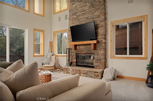 27539 W Shore, Lake Arrowhead, CA 92352