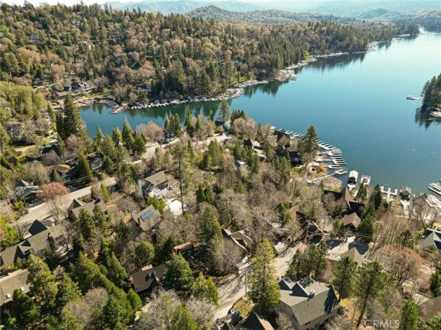 27539 W Shore, Lake Arrowhead, CA 92352