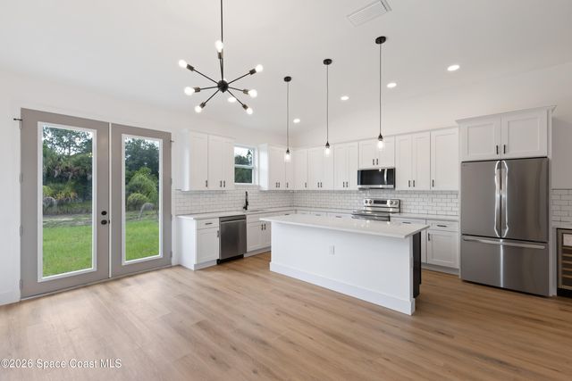 1133 Hanover Avenue SW, Palm Bay, FL 32908