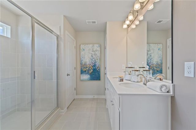 122 Crabbswood Drive, Mcdonough, GA 30253