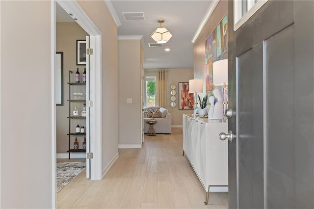 122 Crabbswood Drive, Mcdonough, GA 30253