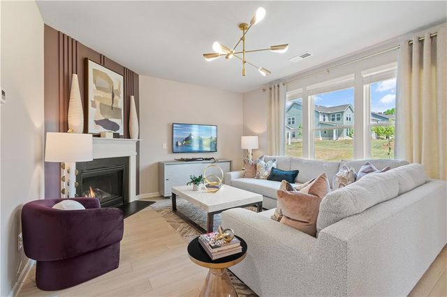 122 Crabbswood Drive, Mcdonough, GA 30253