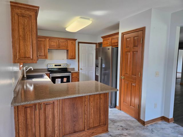 3588 Westport Drive, New Haven, IN 46774