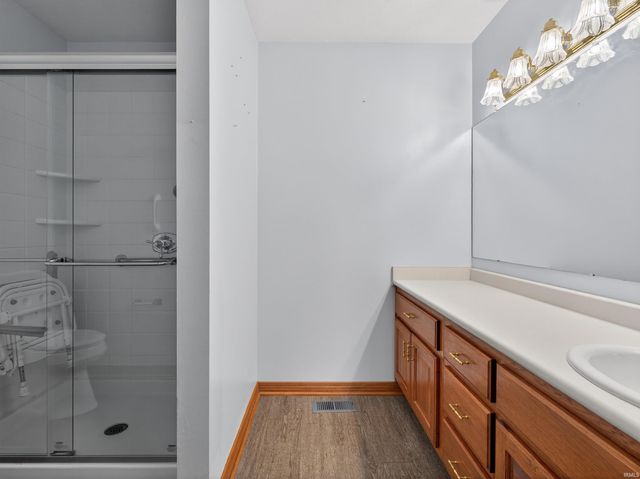 3588 Westport Drive, New Haven, IN 46774