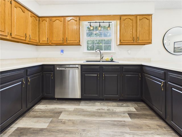 1302 W Rogers Avenue, Harrison, AR 72601