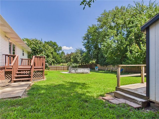 1302 W Rogers Avenue, Harrison, AR 72601