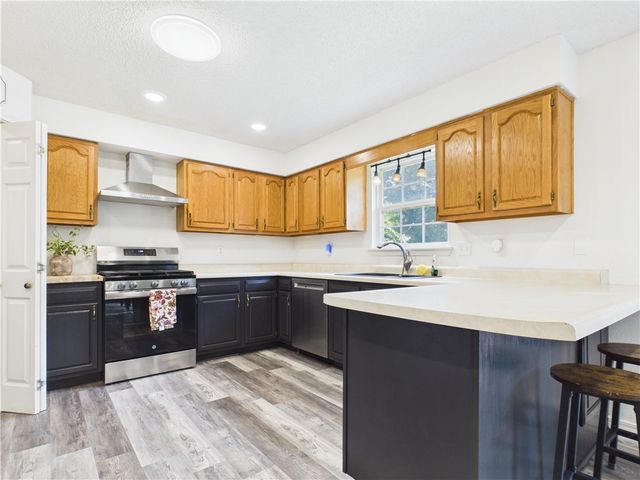 1302 W Rogers Avenue, Harrison, AR 72601