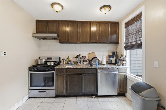 338 Hastings St, Point Breeze, PA 15206