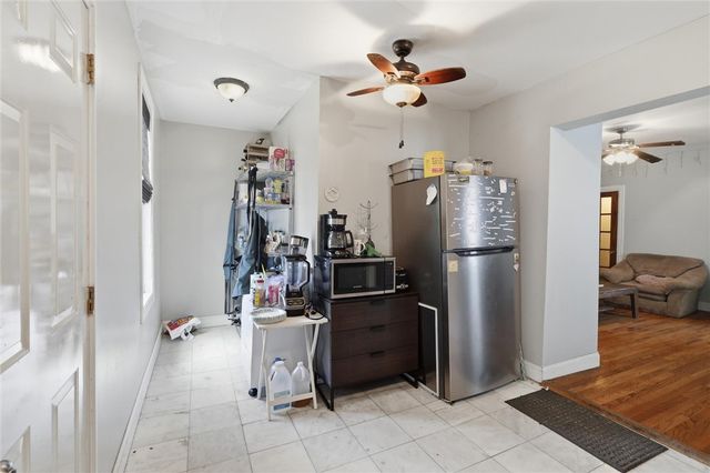 338 Hastings St, Point Breeze, PA 15206