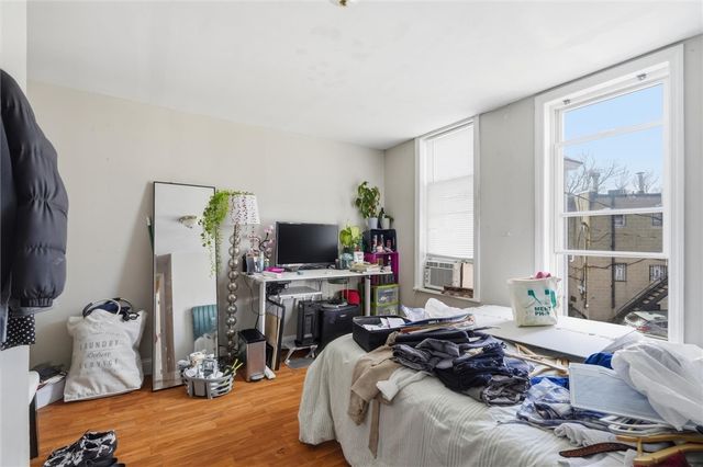 338 Hastings St, Point Breeze, PA 15206