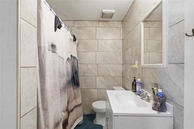 338 Hastings St, Point Breeze, PA 15206