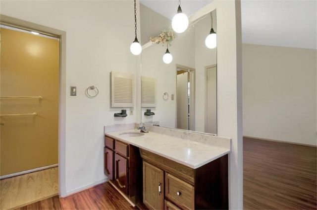 22118 Meadowhill Drive, Spring, TX 77389