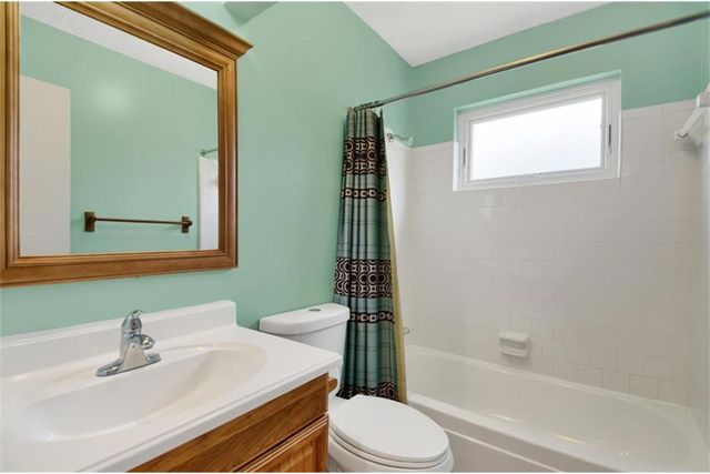 22118 Meadowhill Drive, Spring, TX 77389