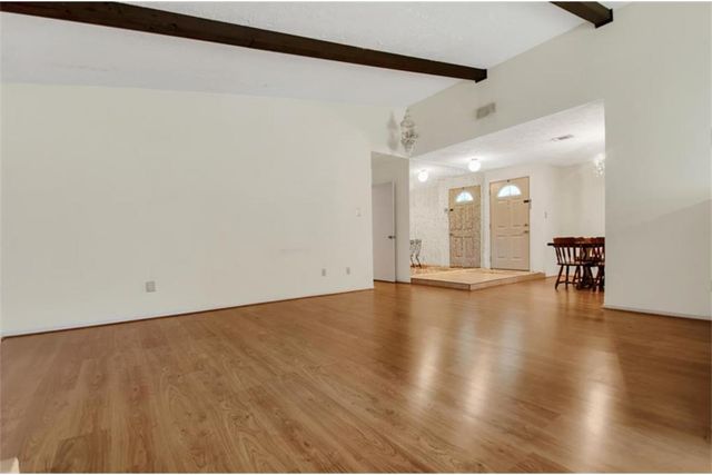 22118 Meadowhill Drive, Spring, TX 77389