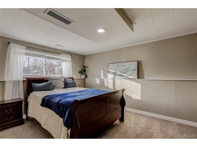 3323 N Colorado Ave, Loveland, CO 80538