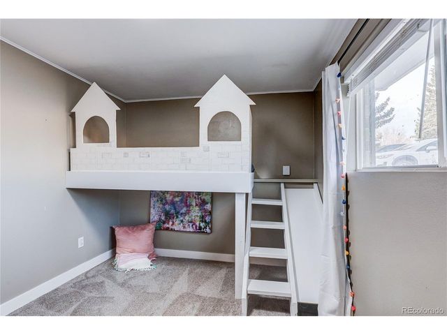 3323 N Colorado Ave, Loveland, CO 80538