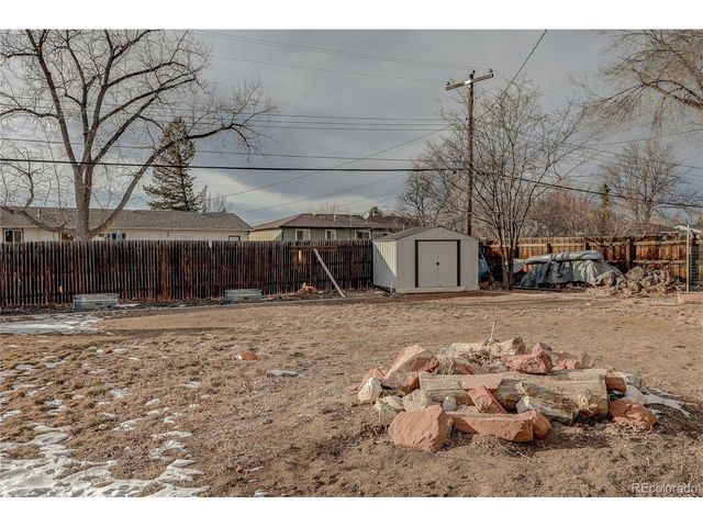 3323 N Colorado Ave, Loveland, CO 80538