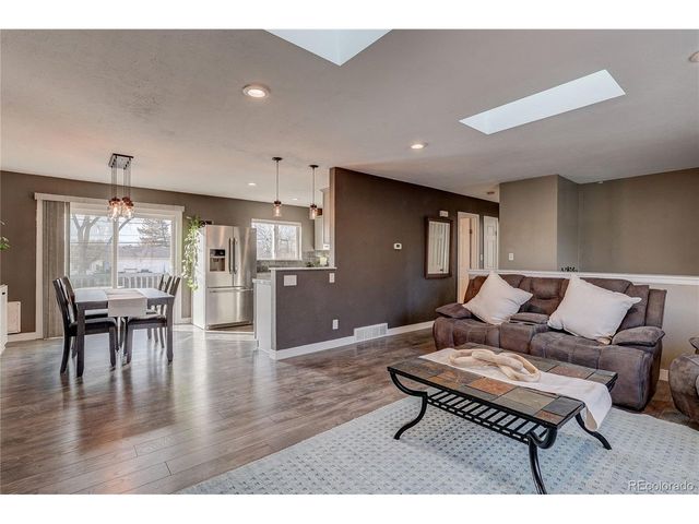 3323 N Colorado Ave, Loveland, CO 80538