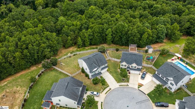 425 Sandusky Lane, Simpsonville, SC 29680