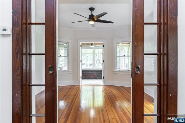 56 Walnut Crescent 1, Montclair, NJ 07042