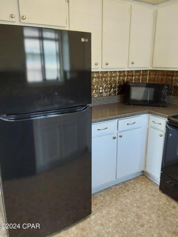 1710 Illinois Avenue, Lynn Haven, FL 32444