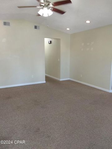 1710 Illinois Avenue, Lynn Haven, FL 32444
