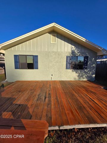 1710 Illinois Avenue, Lynn Haven, FL 32444