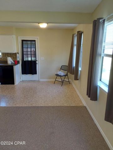 1710 Illinois Avenue, Lynn Haven, FL 32444