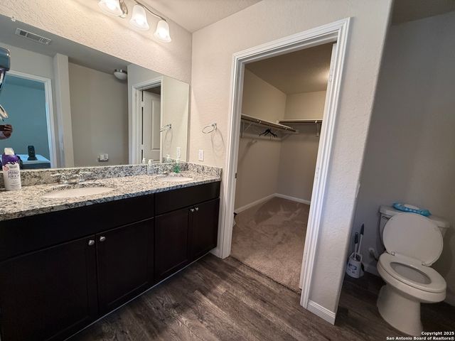 807 Blue Landing, San Antonio, TX 78221