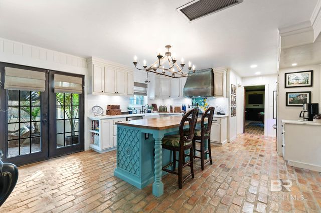 219 W Rosetta Avenue, Foley, AL 36535