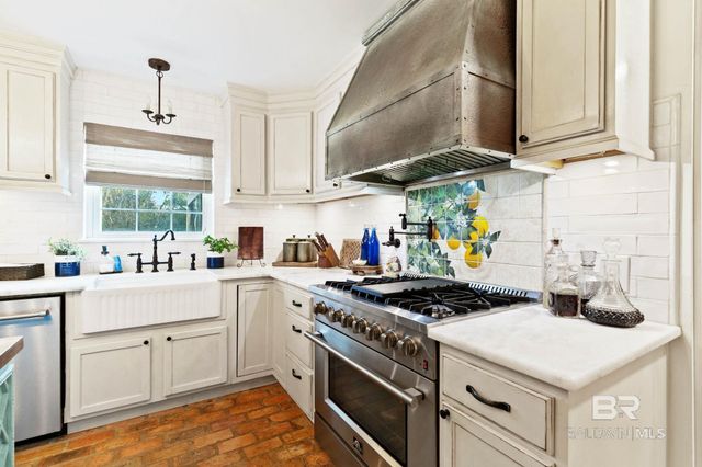 219 W Rosetta Avenue, Foley, AL 36535