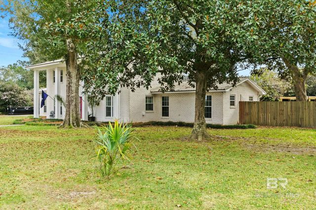 219 W Rosetta Avenue, Foley, AL 36535