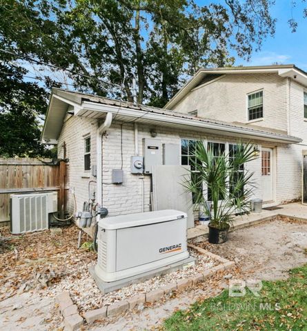 219 W Rosetta Avenue, Foley, AL 36535