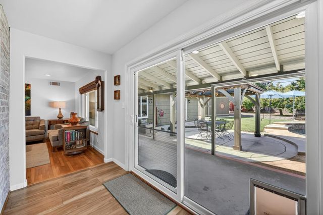 4831 Jan Dr, Carmichael, CA 95608