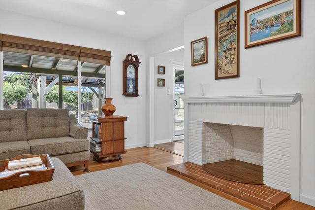 4831 Jan Dr, Carmichael, CA 95608