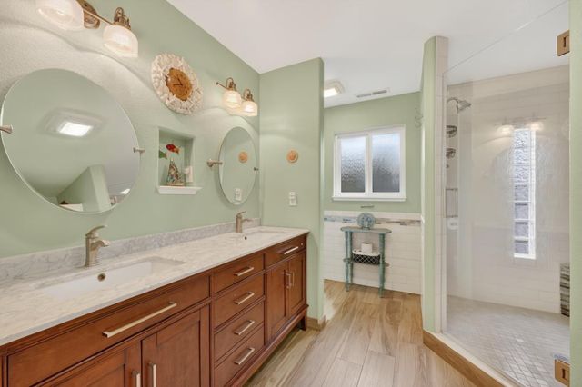 4831 Jan Dr, Carmichael, CA 95608