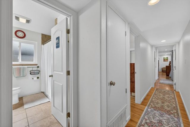 4831 Jan Dr, Carmichael, CA 95608