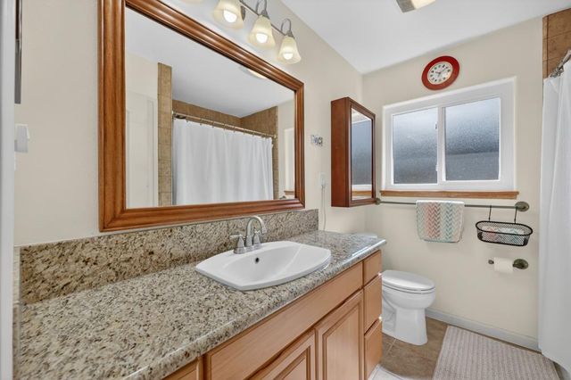 4831 Jan Dr, Carmichael, CA 95608