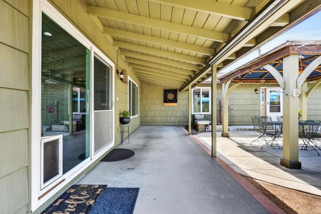 4831 Jan Dr, Carmichael, CA 95608