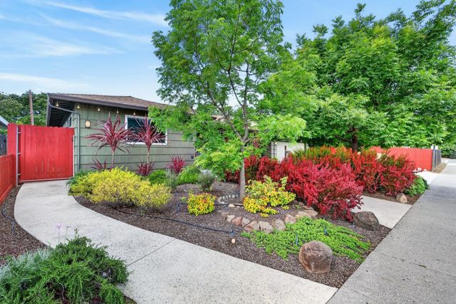 4831 Jan Dr, Carmichael, CA 95608