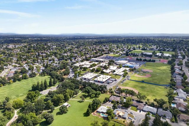 4831 Jan Dr, Carmichael, CA 95608