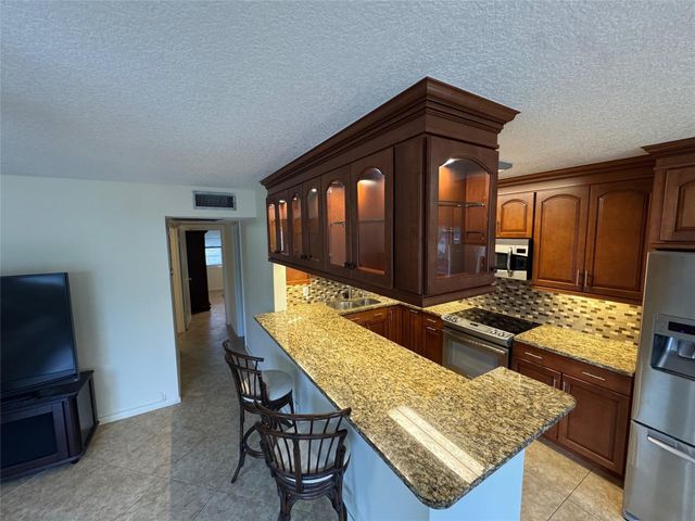 2021 Ashby D 2021, Deerfield Beach, FL 33442