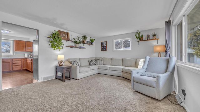 1551 Florida AVENUE, Sheboygan, WI 53081