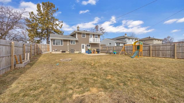 1551 Florida AVENUE, Sheboygan, WI 53081