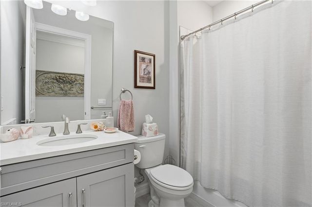 28251 Captiva Shell LOOP, Bonita Springs, FL 34135